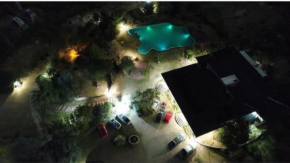 Hotels in Potrero De Los Funes